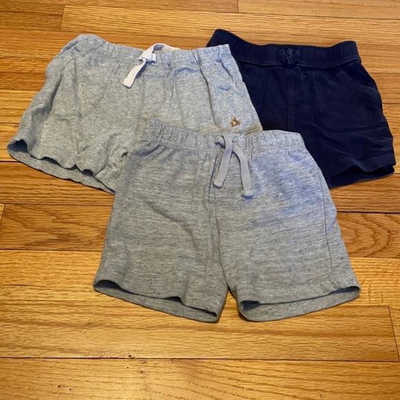 Bundle 4 pairs of boys shorts - Picture 1 of 1